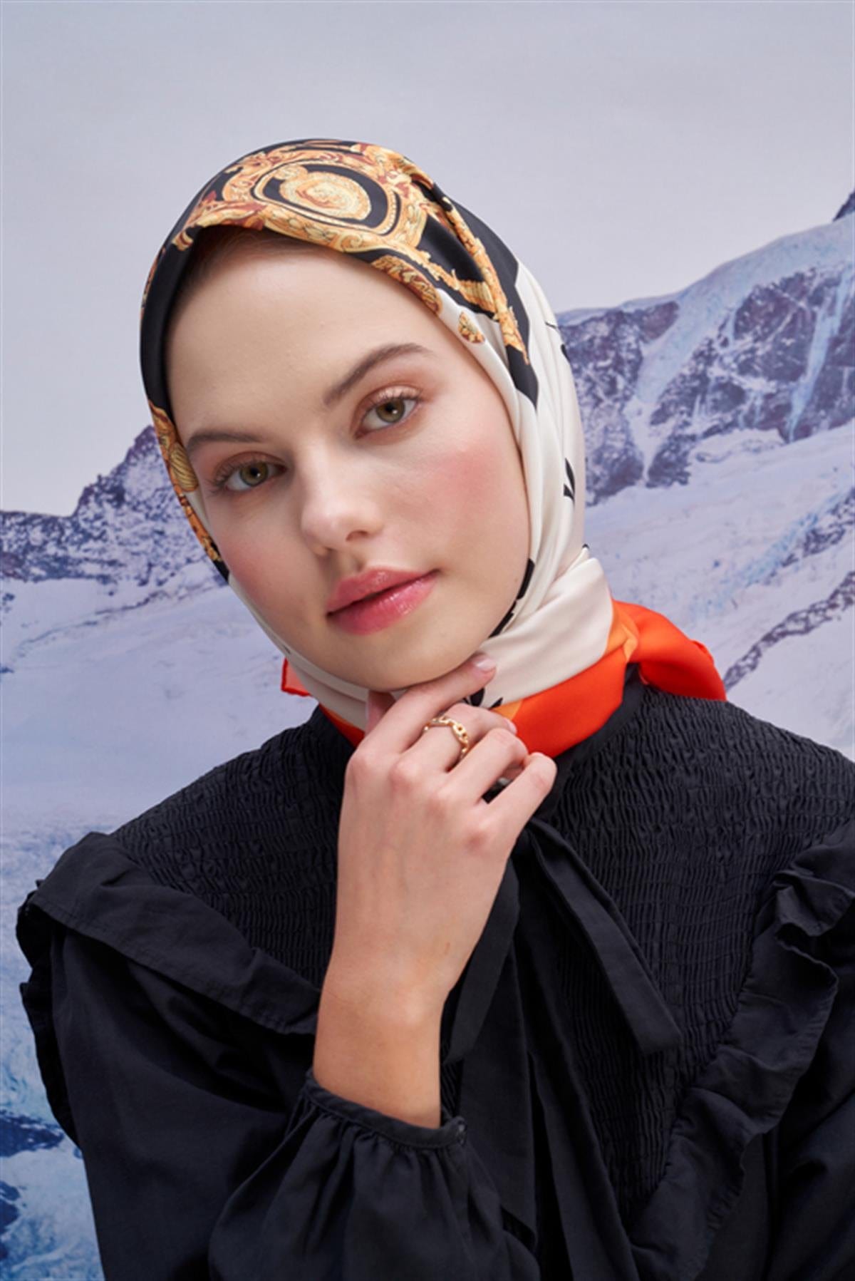 Italy Pattern Twill Square Scarf Orange