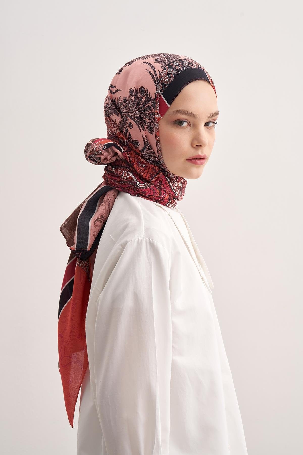 Ivory Vela Viscose Scarf Coral
