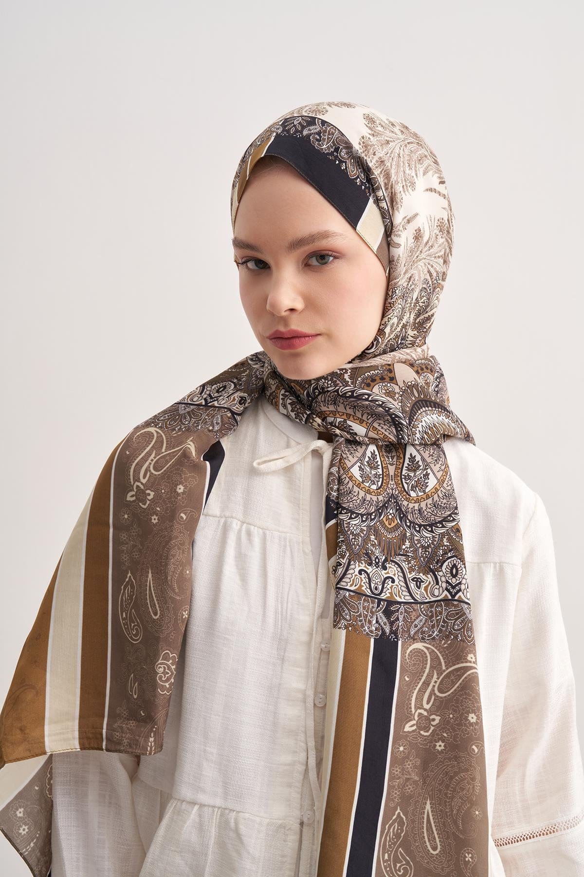 Ivory Vela Viscose Scarf Hazel