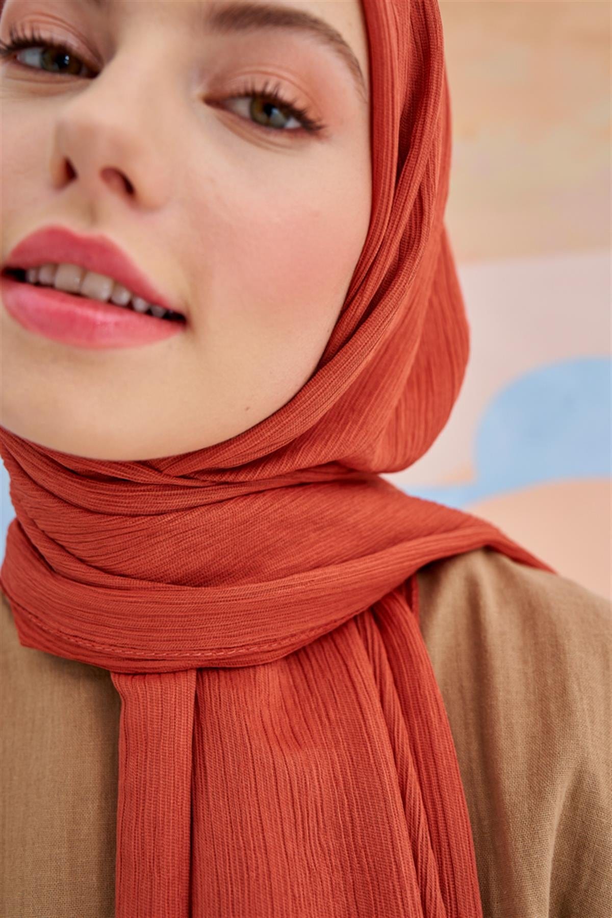 Lien Natural Weave Scarf Tile
