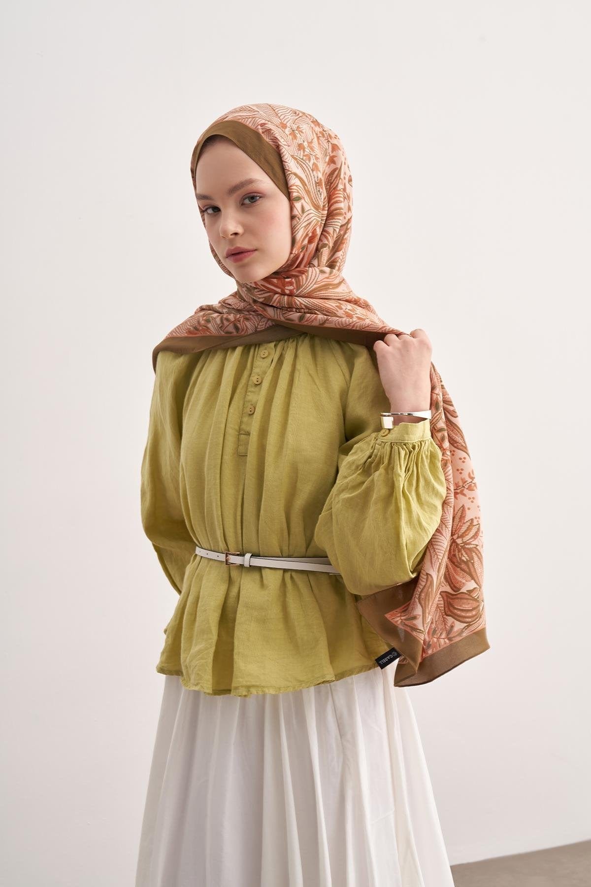 lily-vela-viscose-scarf-hazel-2313.jpg