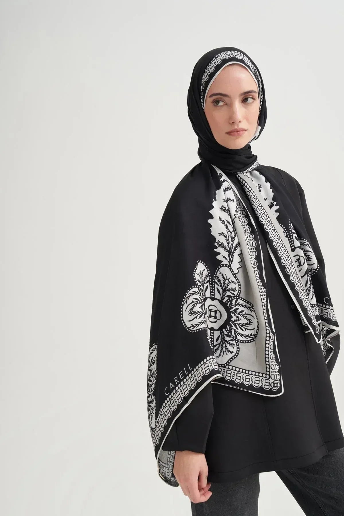 liva-incira-viscose-scarf-black-4399 - Carell Hijab