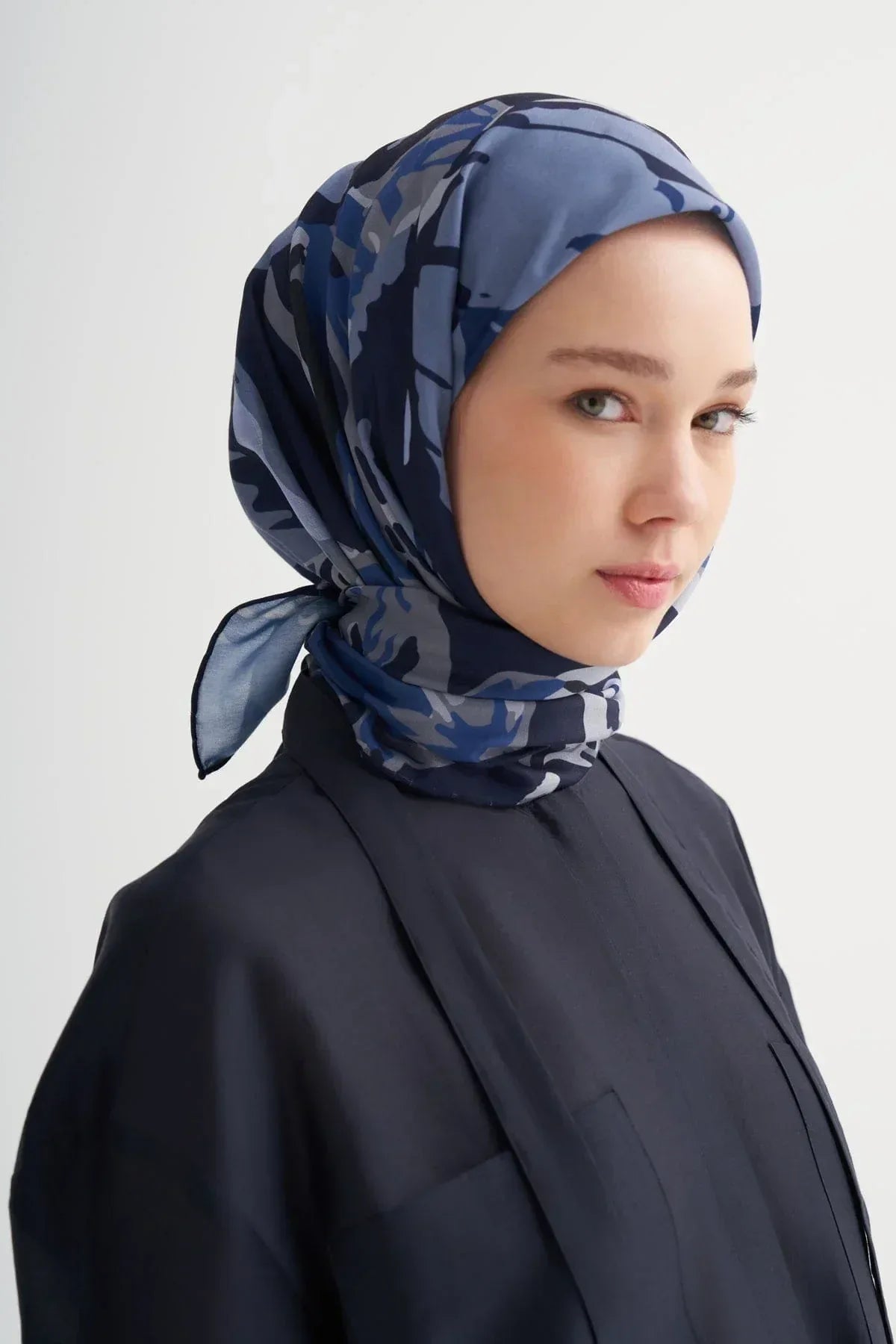 lumina-soft-scarf-blue-4918 - Carell Hijab
