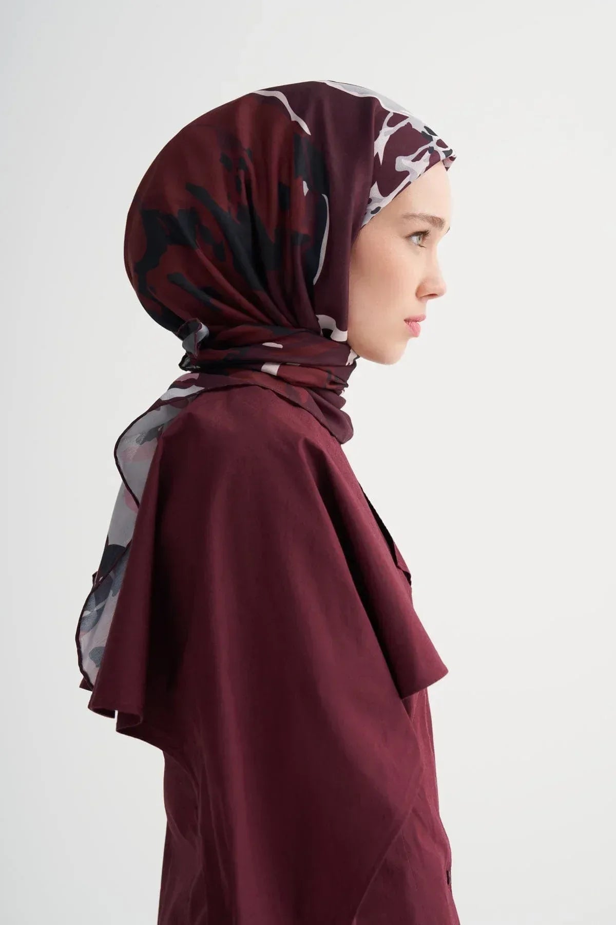 lumina-soft-scarf-plum-4998 - Carell Hijab