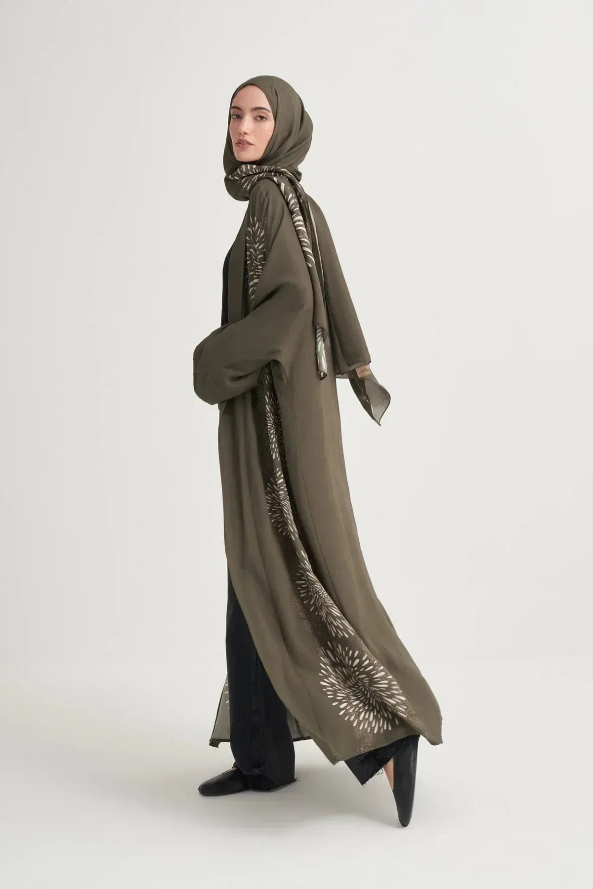 lumira-premium-viscose-abaya-army-green-4478 - Carell Hijab