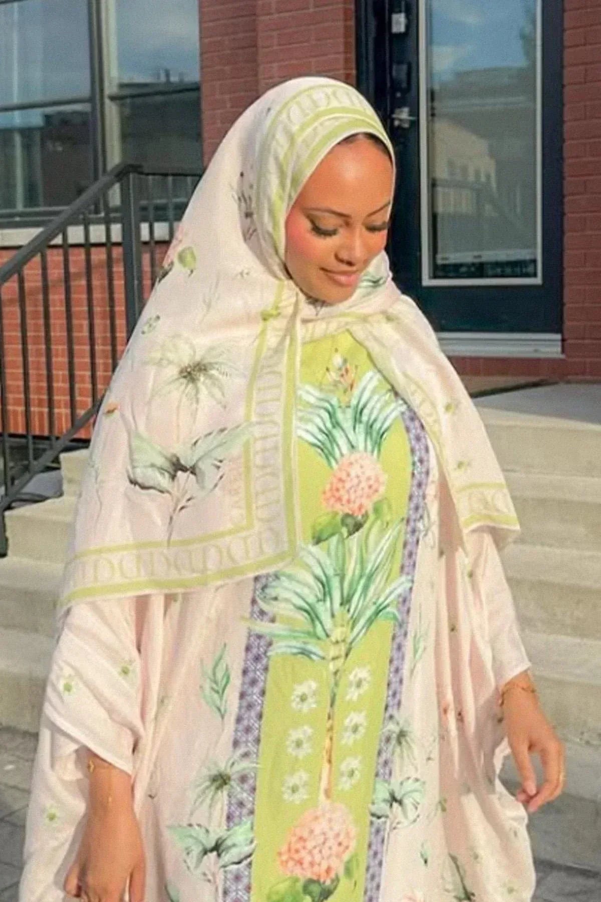 lunara-floral-monogram-viscose-scarf-powder-pink-3823 - Carell Hijab
