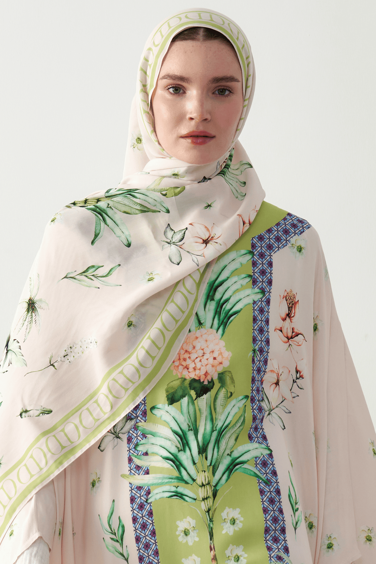 Lunara Monogram Viscose Scarf Powder Pink
