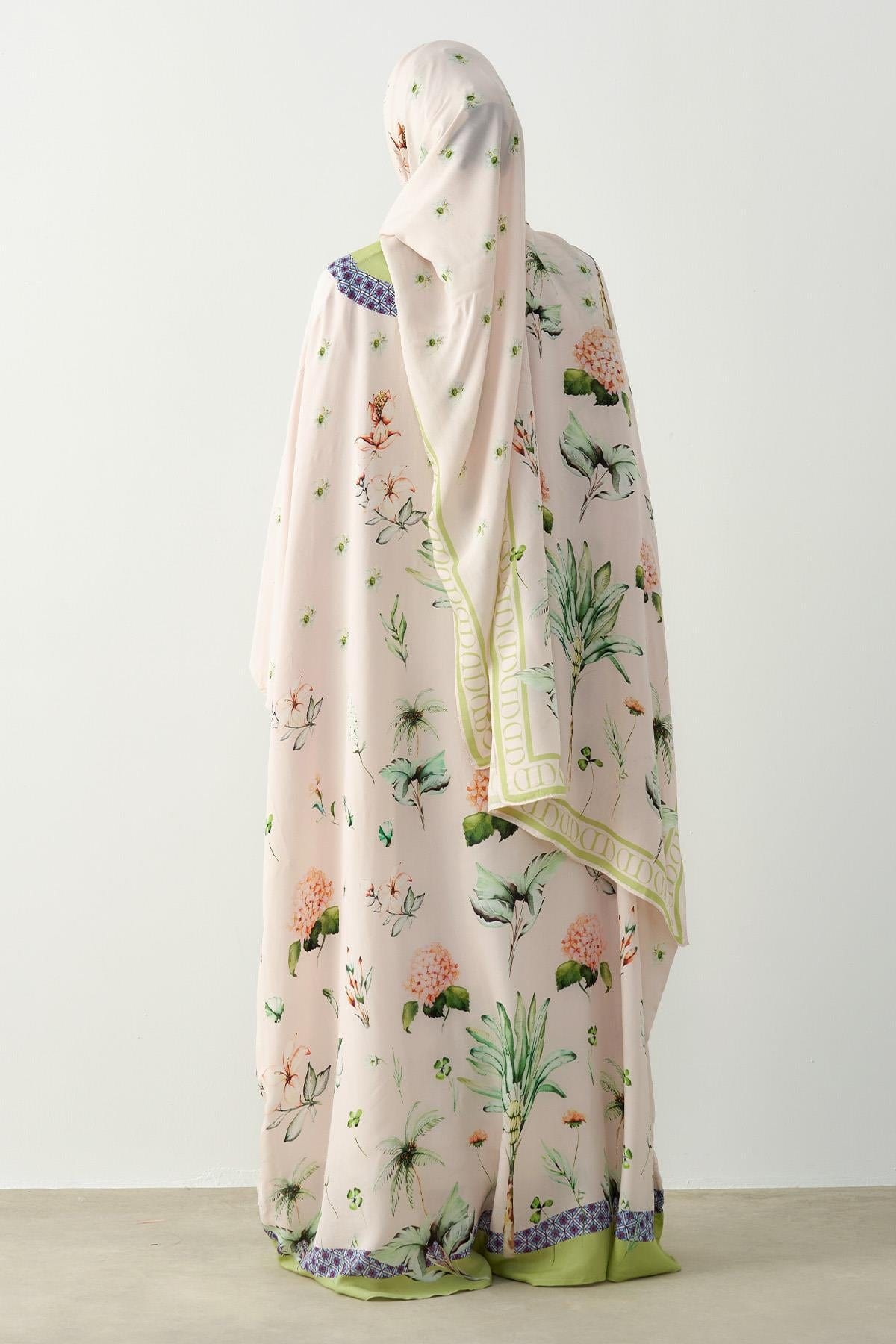 Lunara Viscose Kaftan Powder Pink