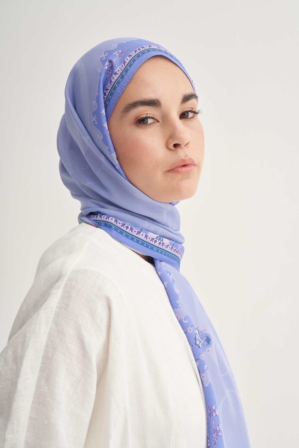 Luxe Floral Monogram Viscose Scarf Lilac