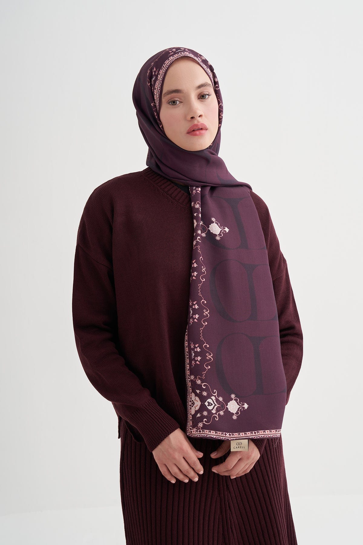 luxe-monogram-viscose-scarf-damson-3924.jpg