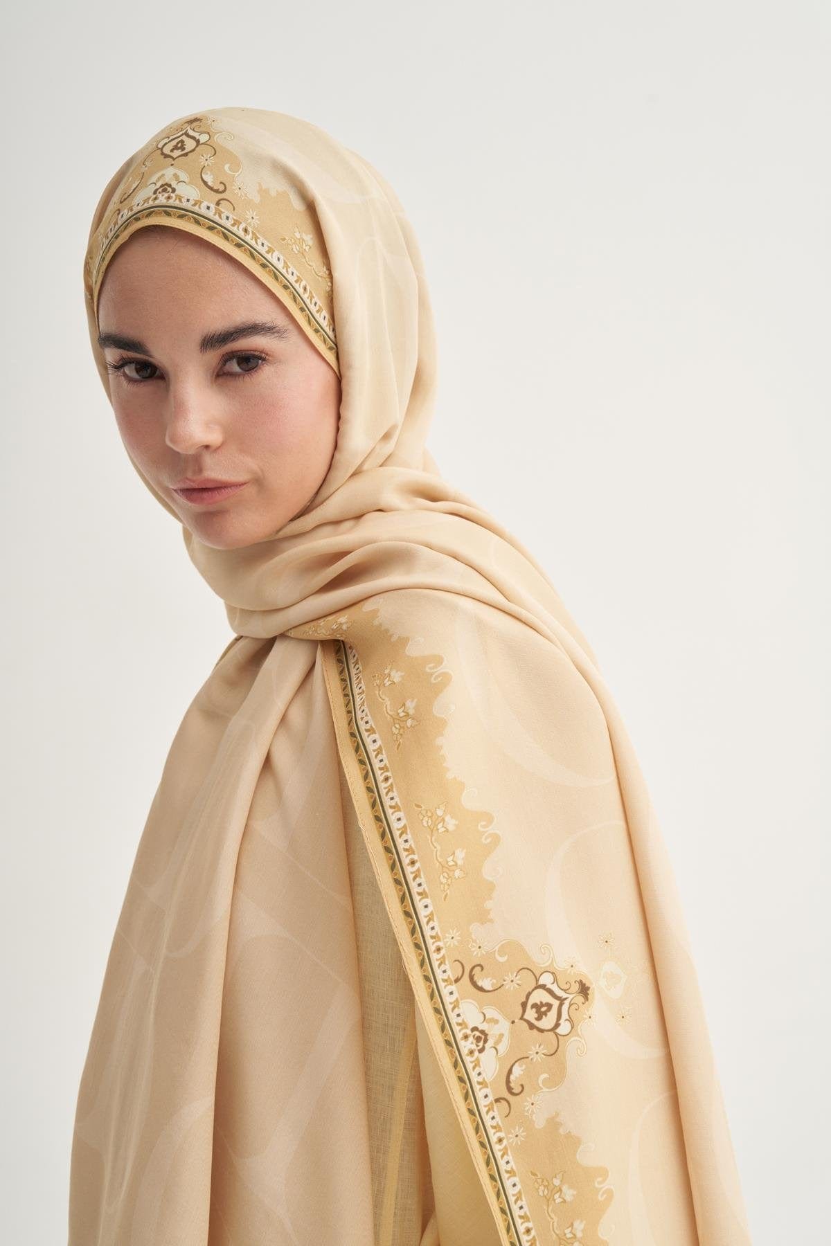 luxe-monogram-viscose-scarf-gold-1420.jpg