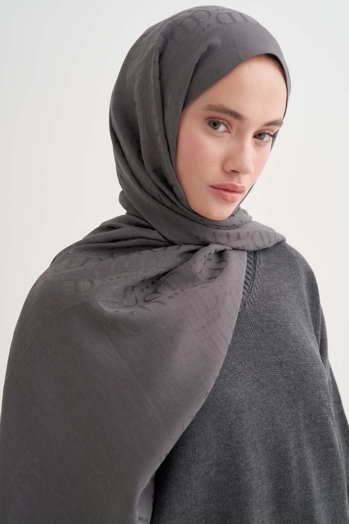 luxe-pattern-liora-cotton-scarf-anthracite-3755.jpg