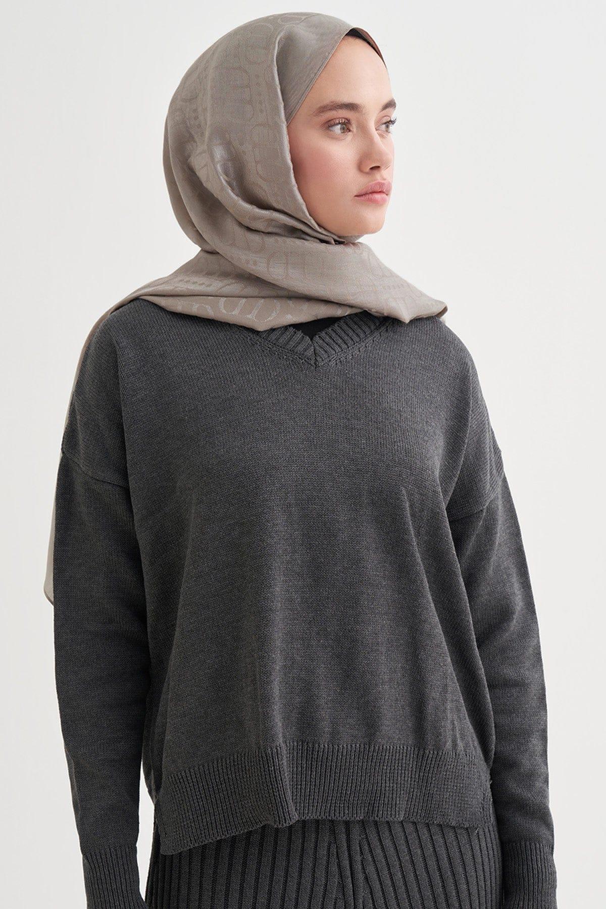 luxe-pattern-liora-cotton-scarf-ash-grey-5106 - Carell Hijab