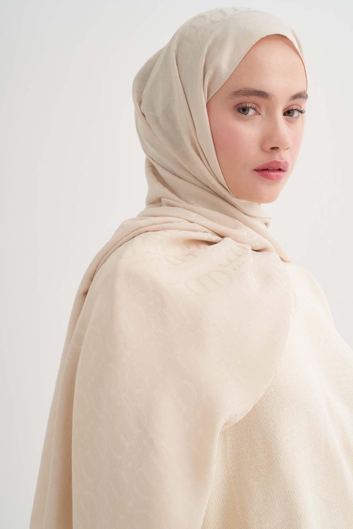 luxe-pattern-liora-cotton-scarf-beige-3695.jpg