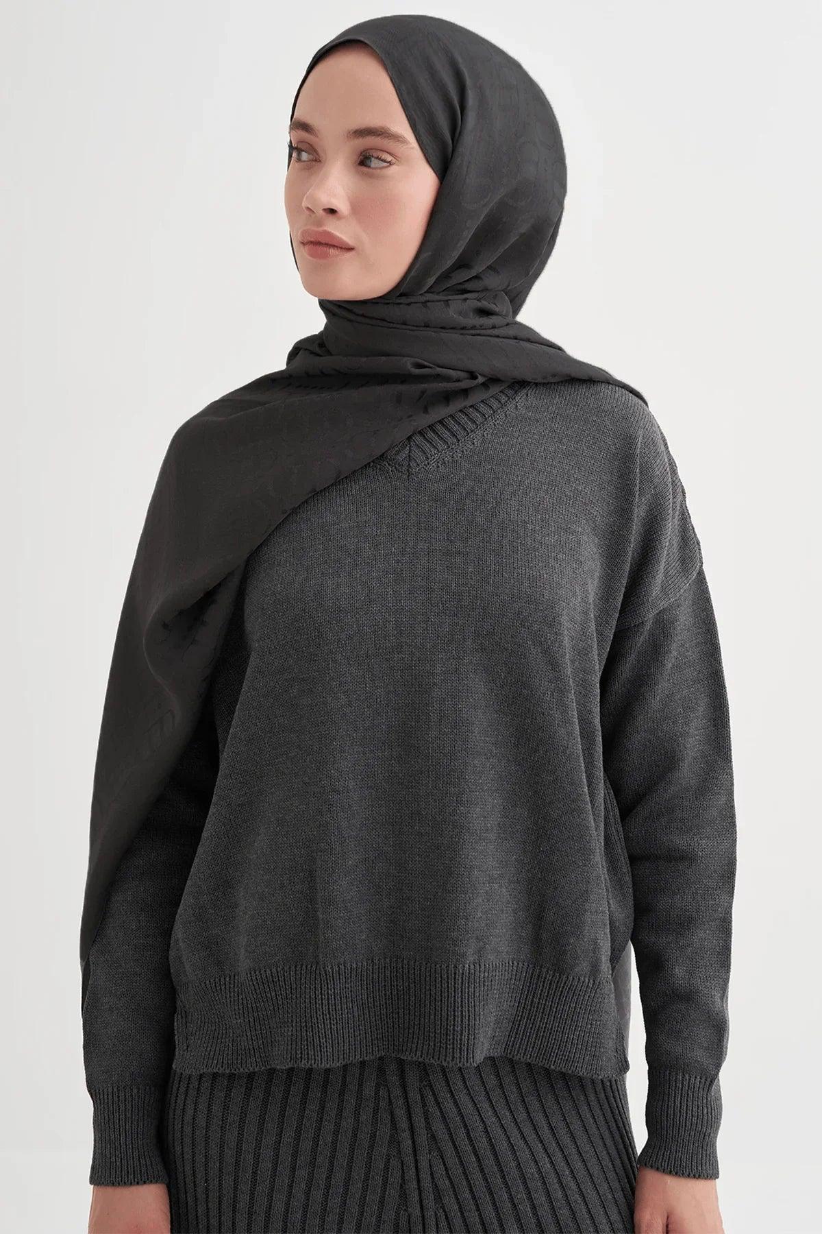 luxe-pattern-liora-cotton-scarf-dark-anthracite-5437 - Carell Hijab
