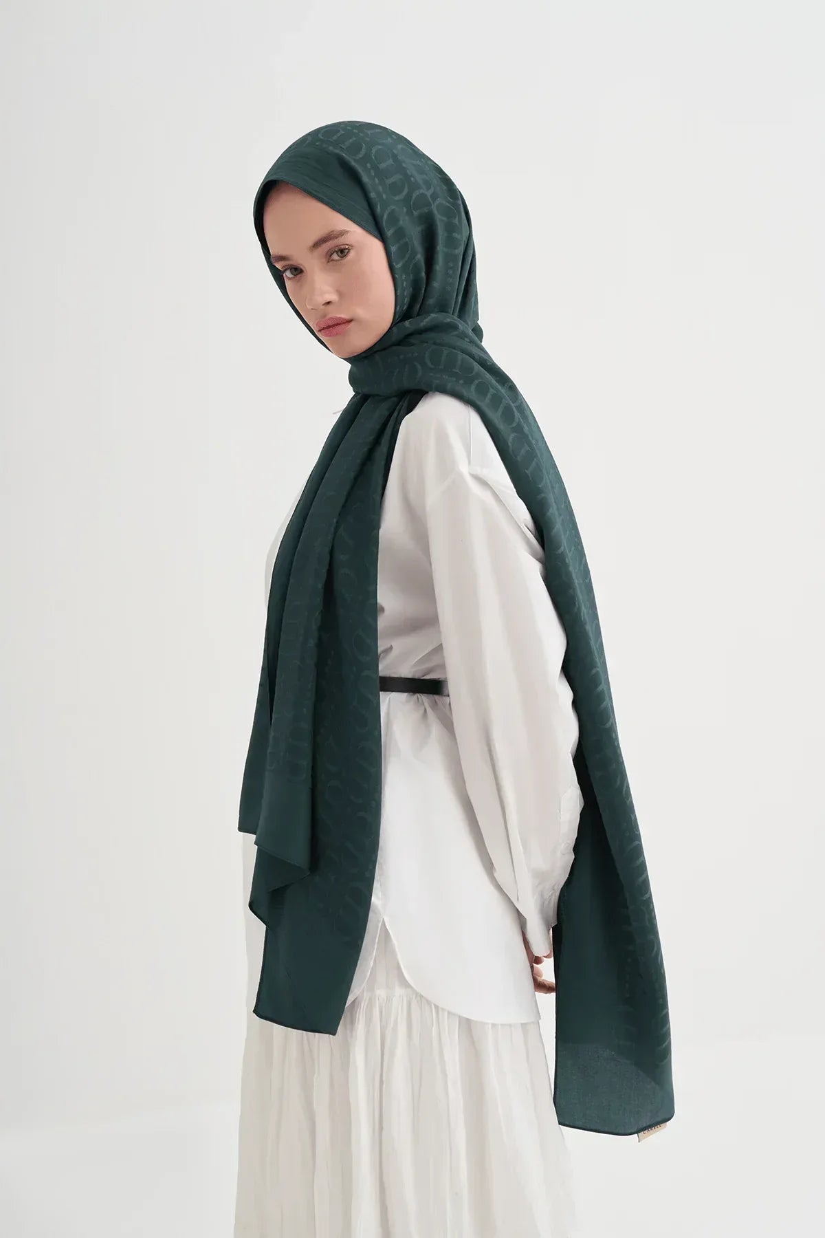 luxe-pattern-liora-cotton-shawl-oil-5442 - Carell Hijab