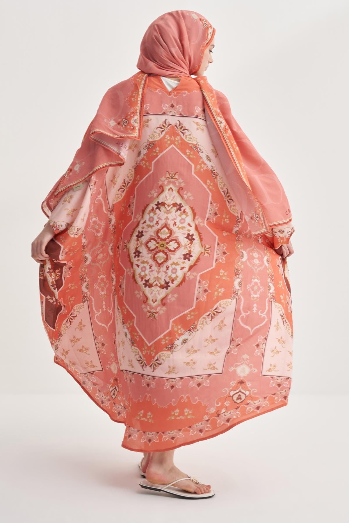 maknesa-viscose-kaftan-coral-1561.jpg