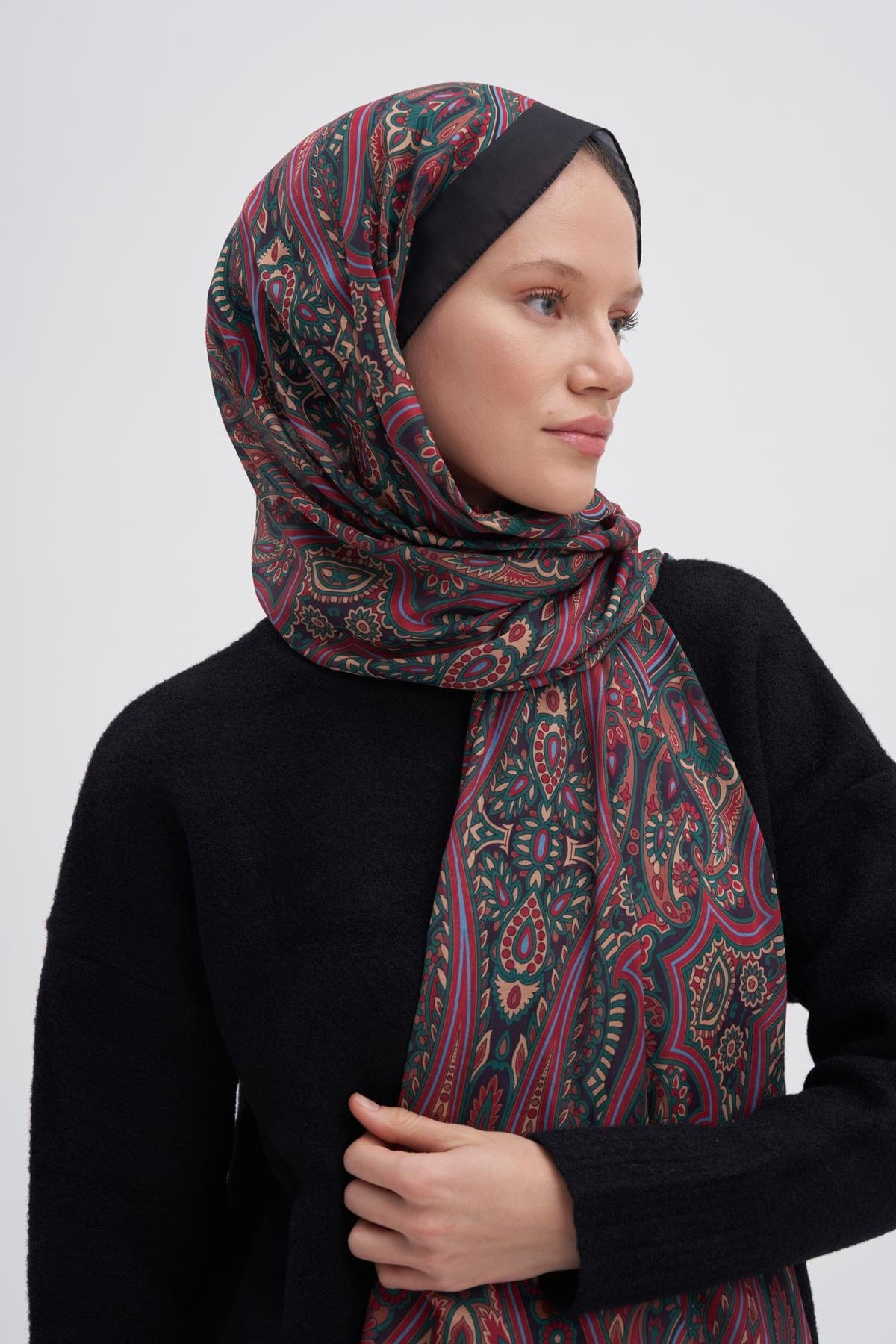 marbella-nilla-cotton-scarf-dark-3303.jpg
