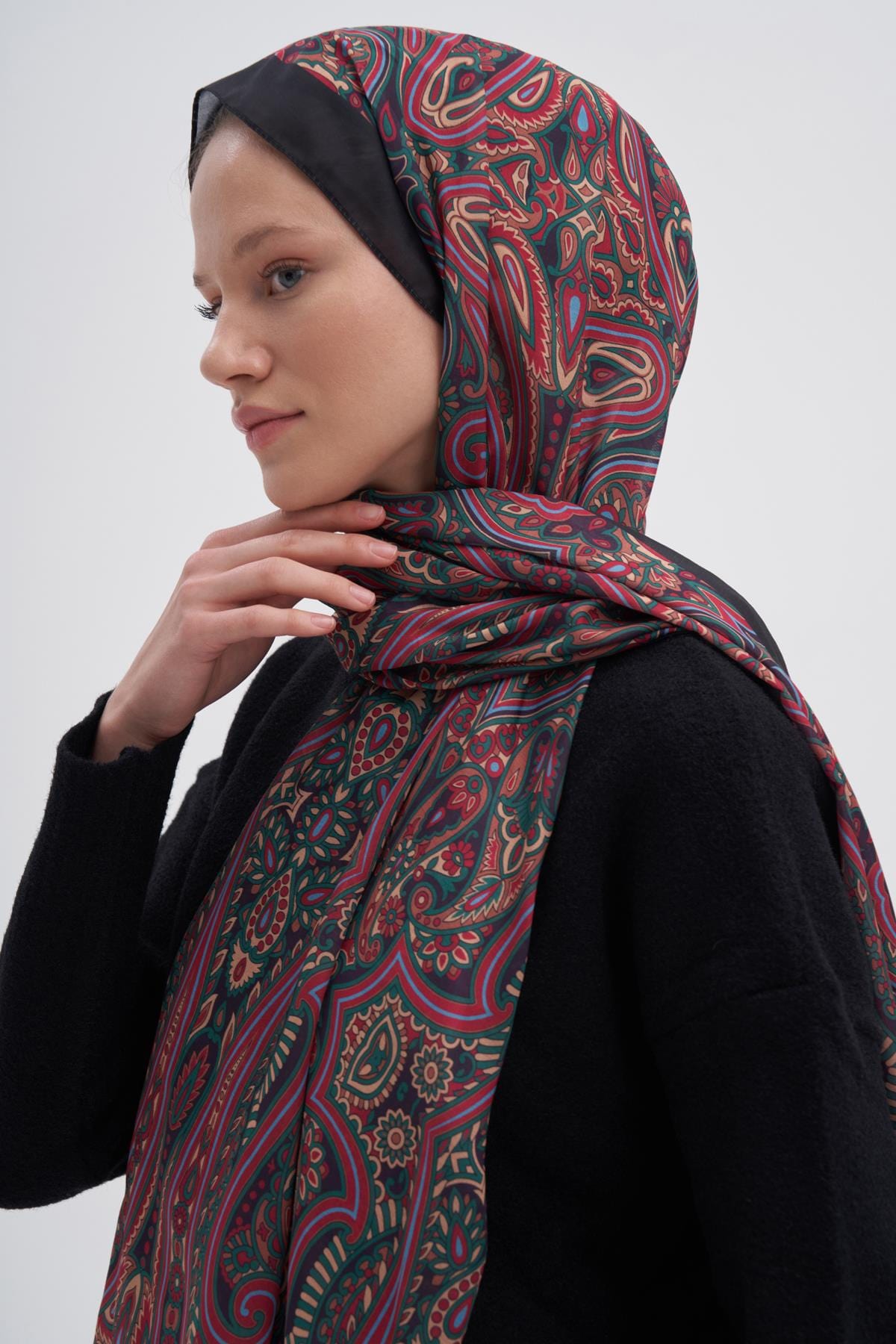marbella-nilla-cotton-scarf-dark-3304.jpg