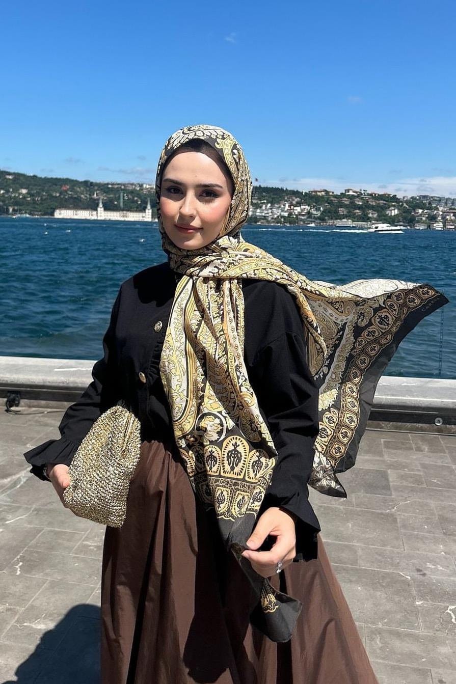 Merve's Choice Desert Comfy Silk Scarf Brown