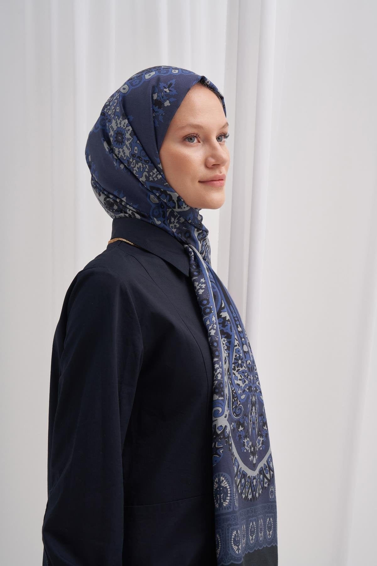 Midnight Comfy Silk Scarf Deep Blue