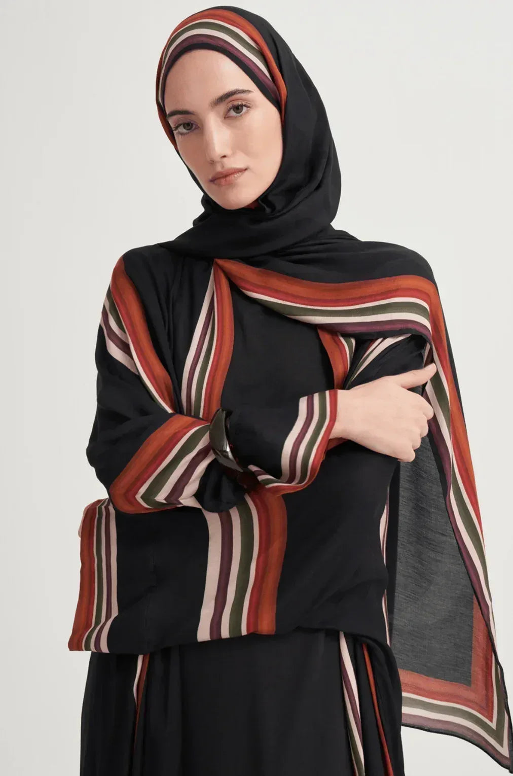 mina-incira-viscose-scarf-black-4508 - Carell Hijab