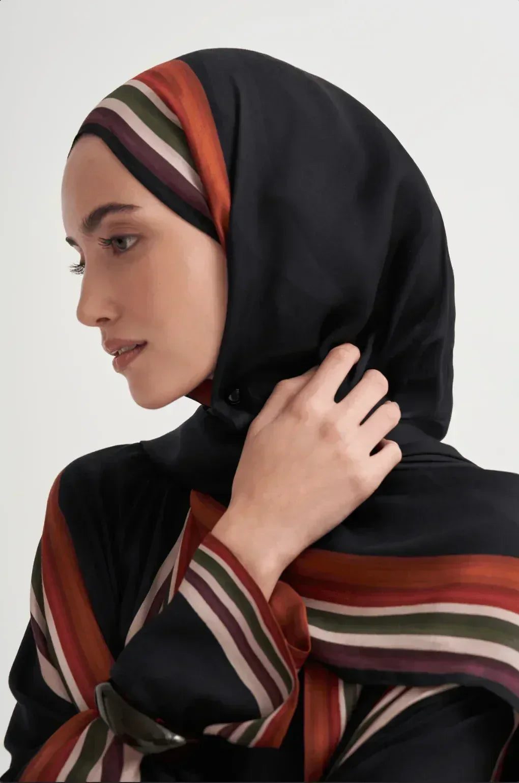 mina-incira-viscose-scarf-black-4509 - Carell Hijab
