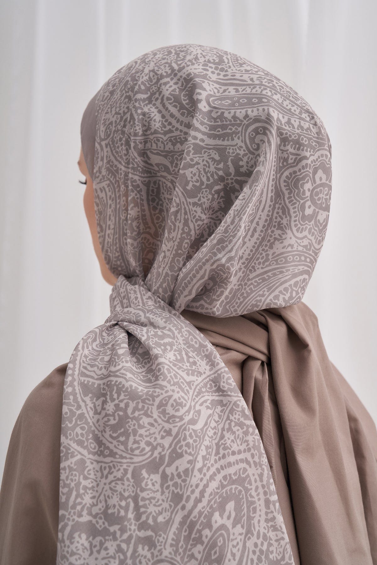 mist-nilla-cotton-scarf-light-gray-2104.jpg