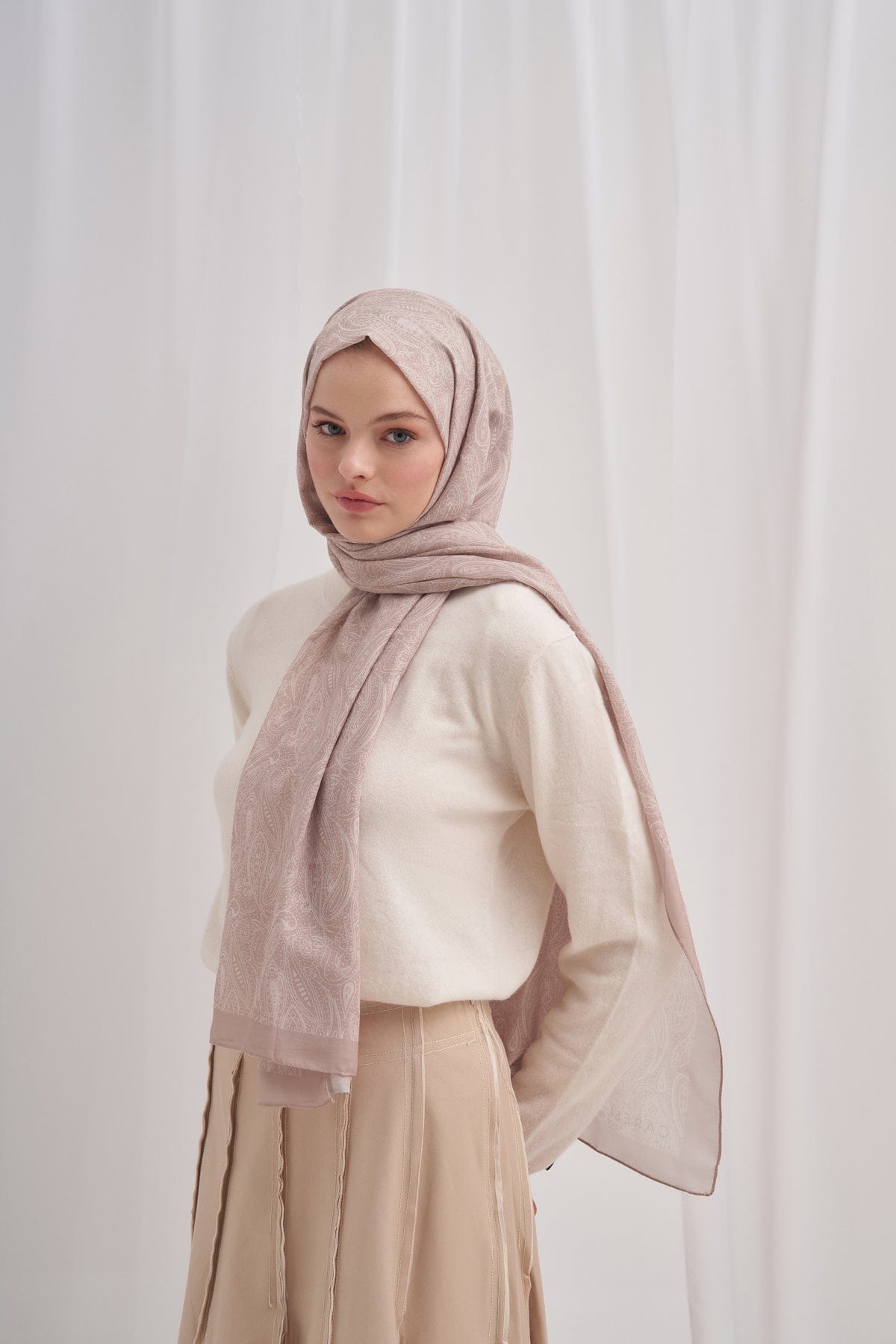 mistral-nilla-cotton-scarf-cream-2074.jpg