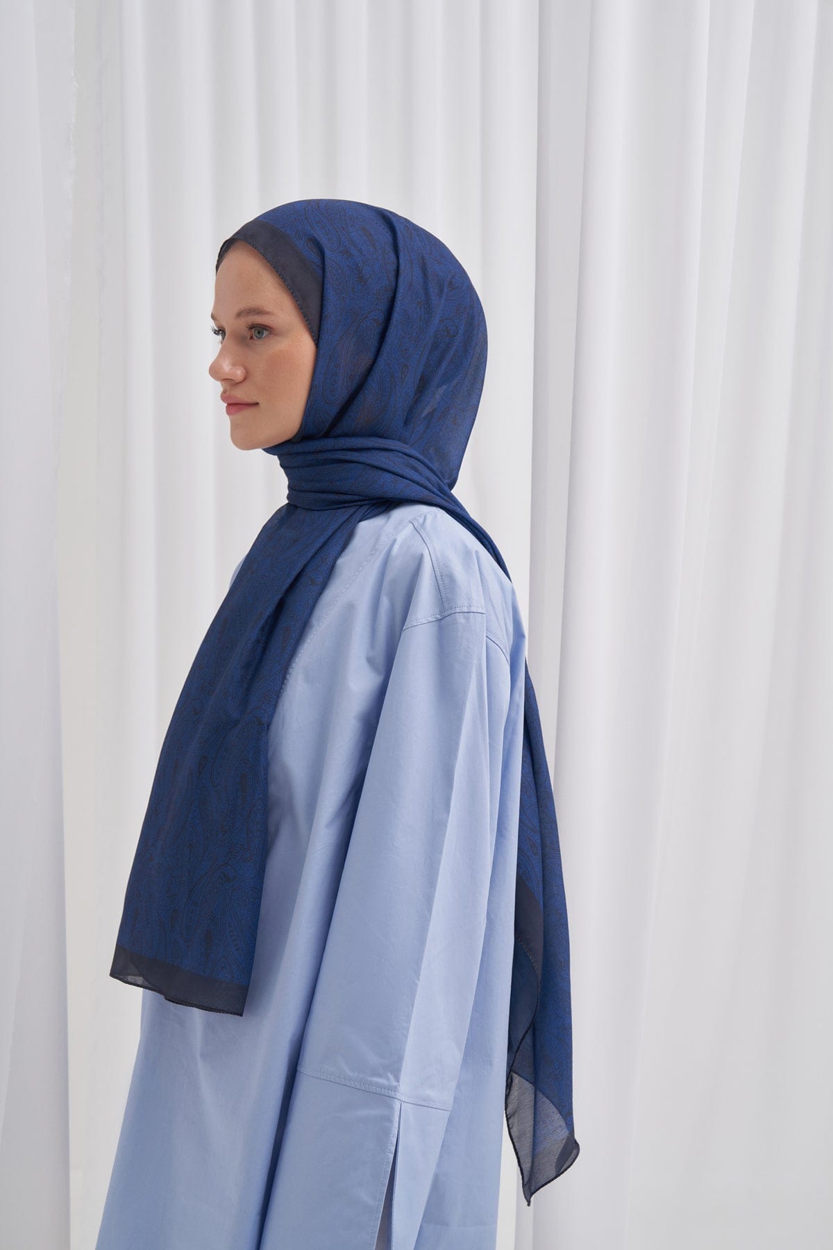 mistral-nilla-cotton-scarf-deep-blue-2069.jpg