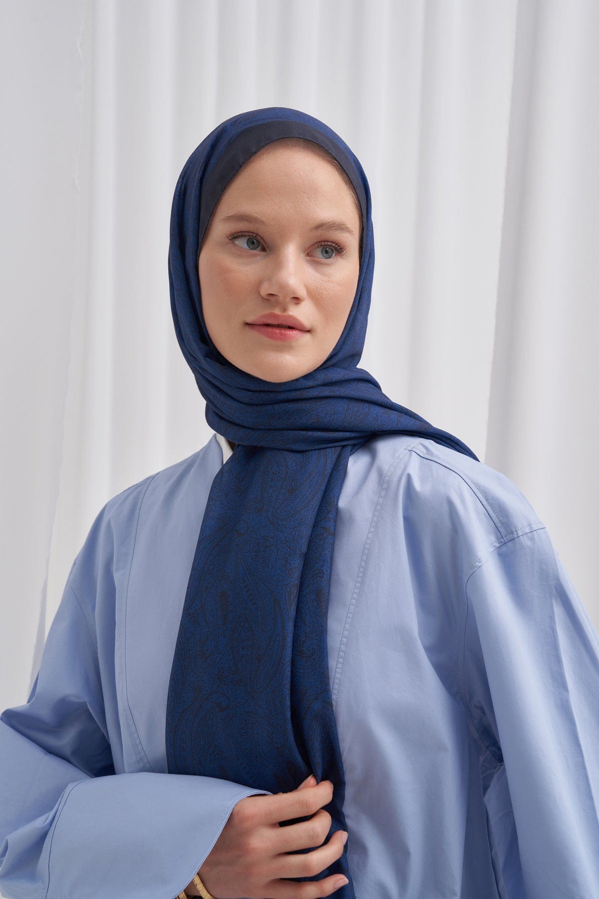 Mistral Nilla Cotton Scarf Deep Blue