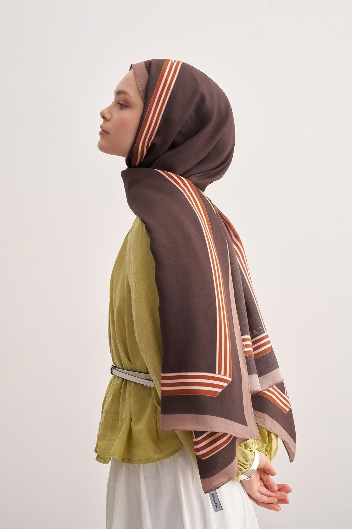 mono-monogram-viscose-scarf-milk-coffee-1518.jpg
