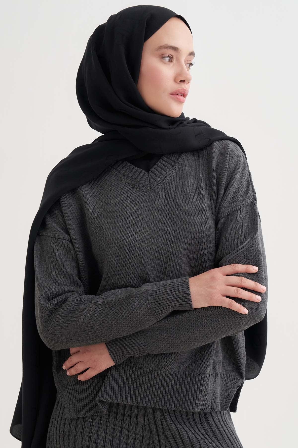 Monogram Pattern Liora Cotton Scarf Black