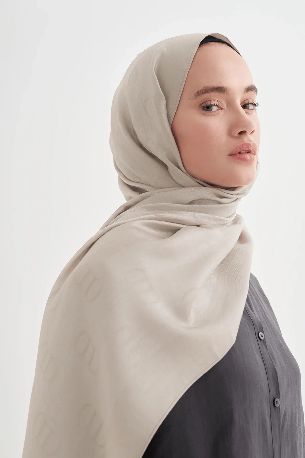 monogram-pattern-liora-cotton-scarf-silver-5506 - Carell Hijab