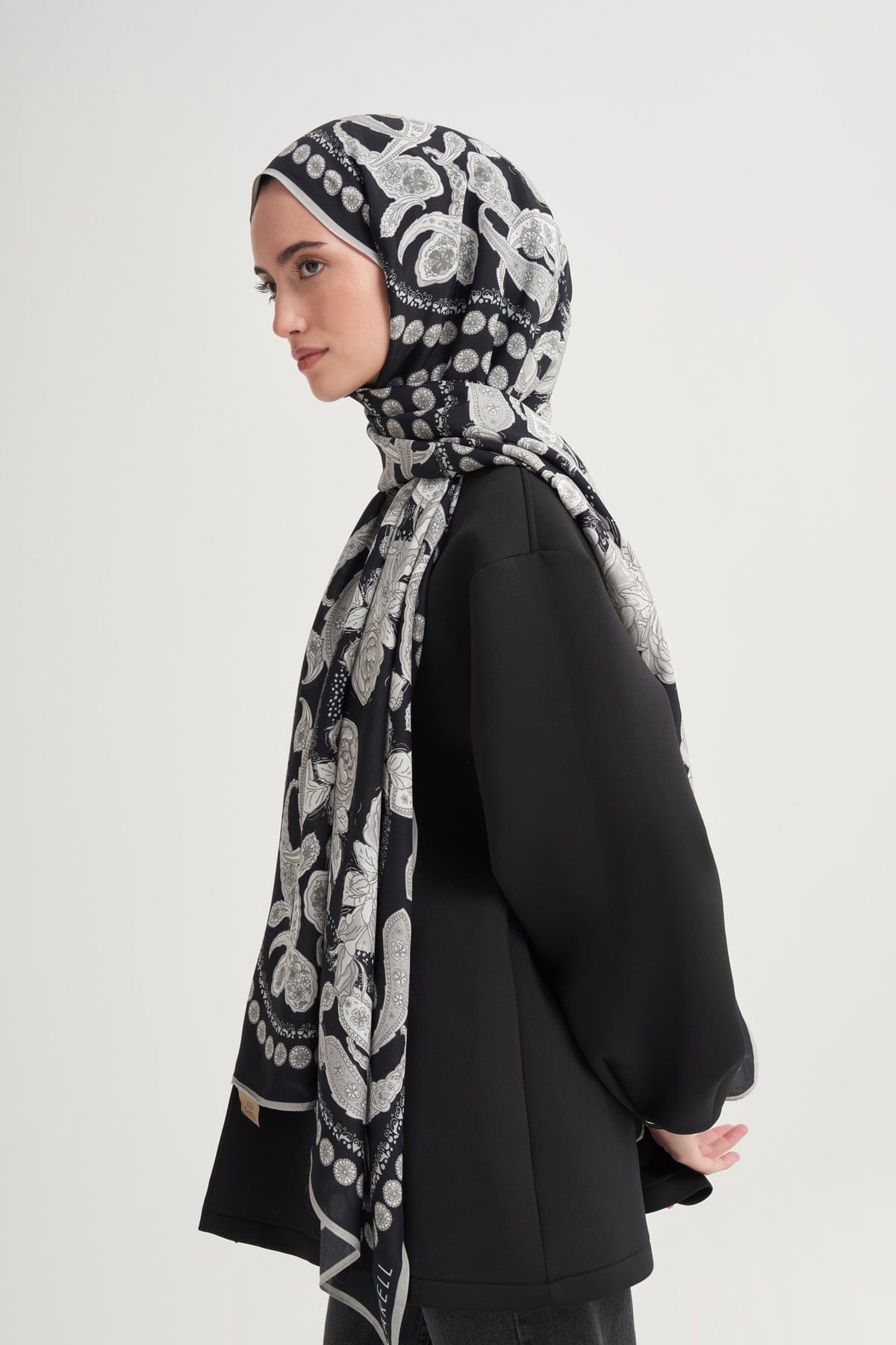 Moon Incira Viscose Scarf Black