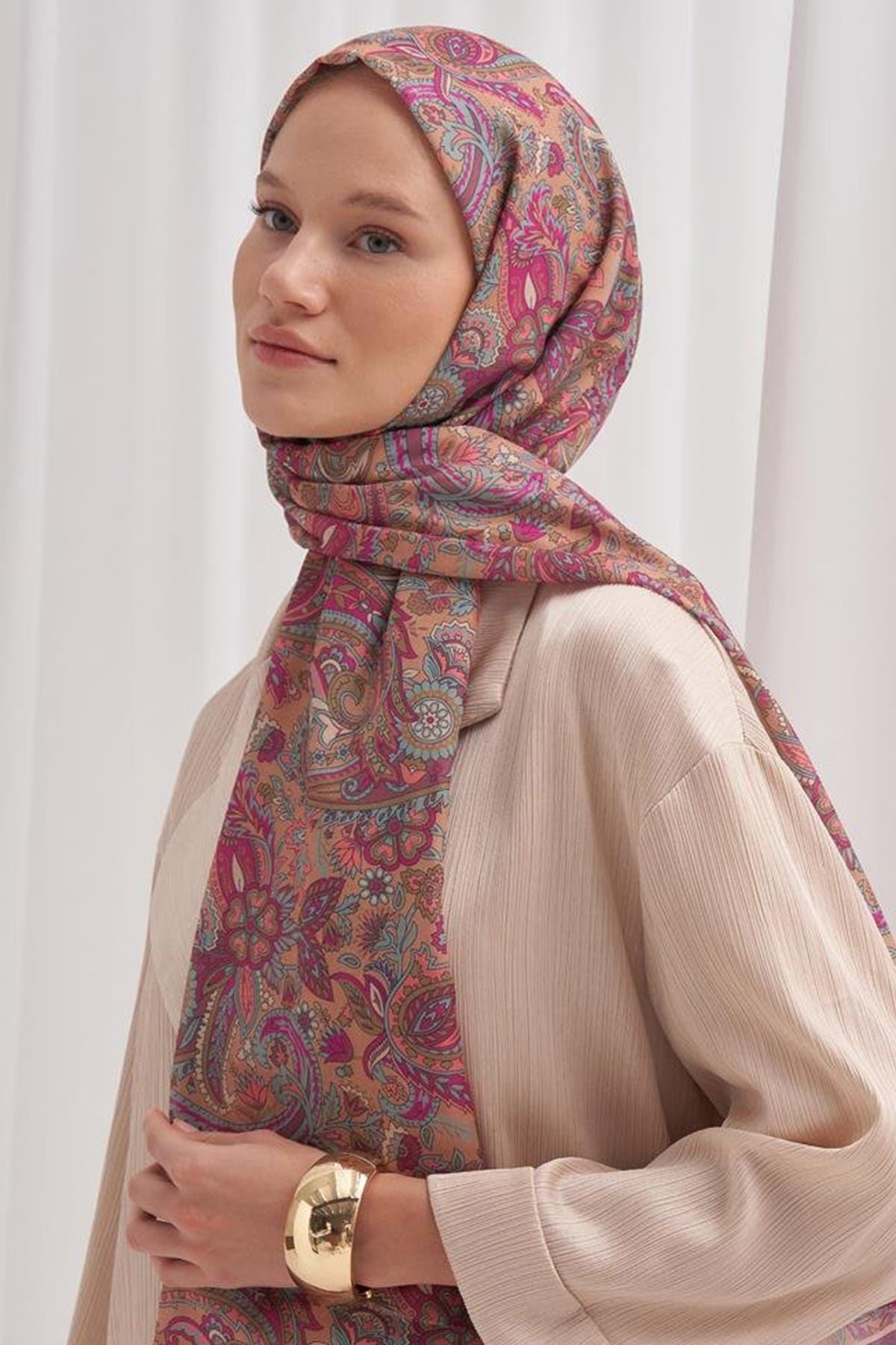 nair-nilla-cotton-scarf-damson-2058.jpg