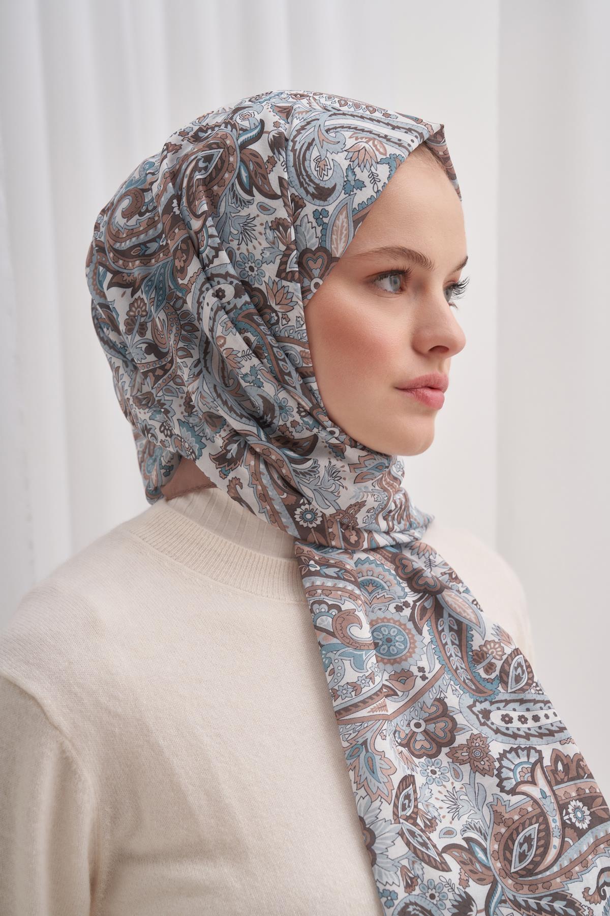 nair-nilla-cotton-scarf-mink-2052_64026a44-0a01-4754-9687-3fb5d2a96387.jpg