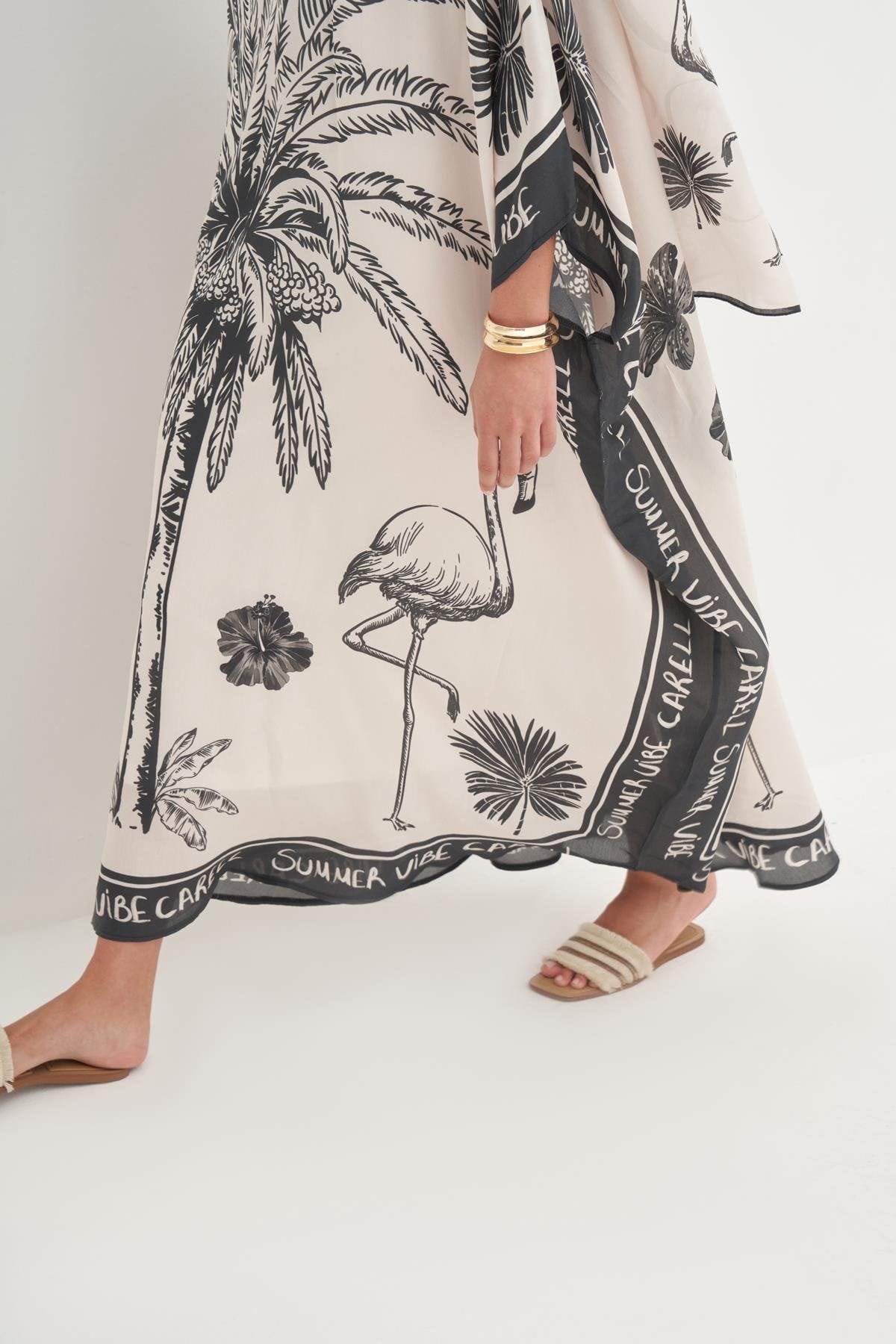 Noir Viscose Abaya Cream