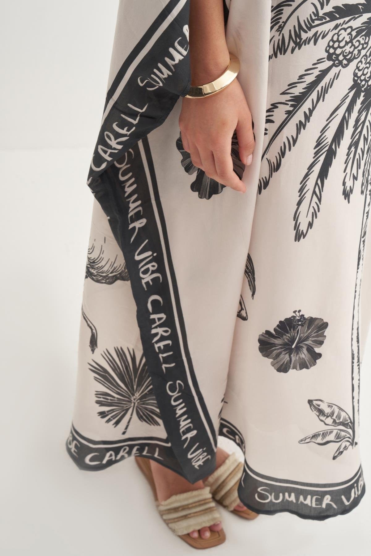 Noir Viscose Abaya Cream