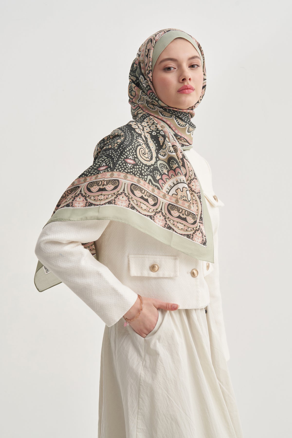 Olea Nilla Cotton Scarf Soft Green