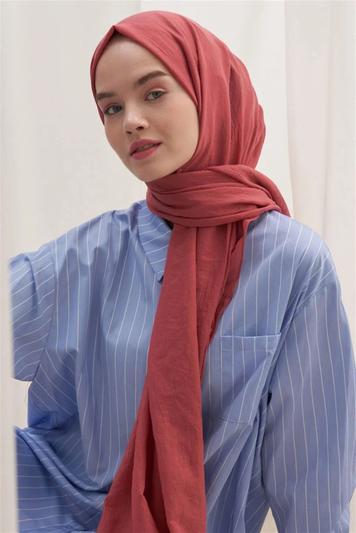 organic-cotton-crinkle-scarf-coral-2015.jpg