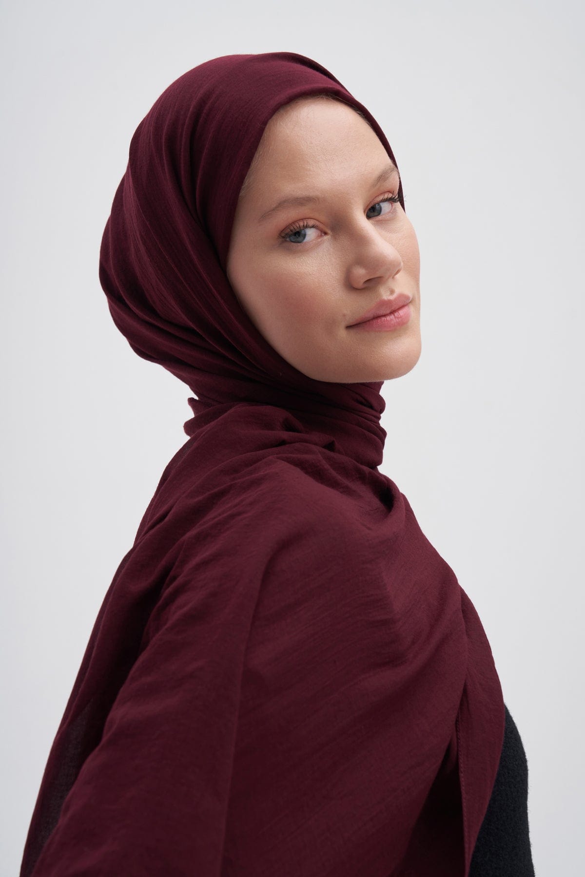 Organic Cotton Crinkle Scarf Dark Burgundy
