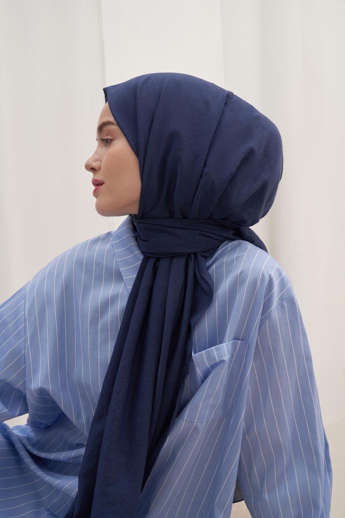 Organic Cotton Crinkle Scarf Dark Navy