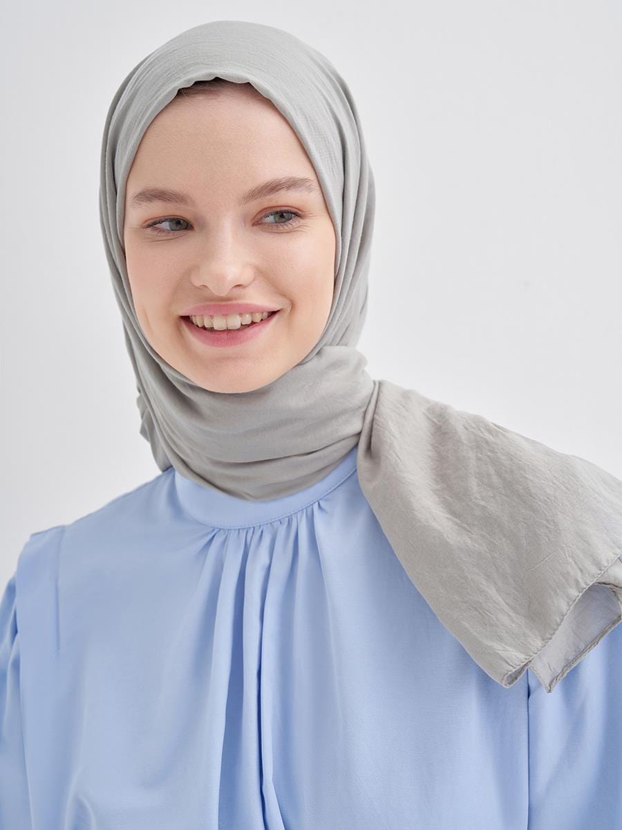 organic-cotton-crinkle-scarf-light-gray-1963.jpg