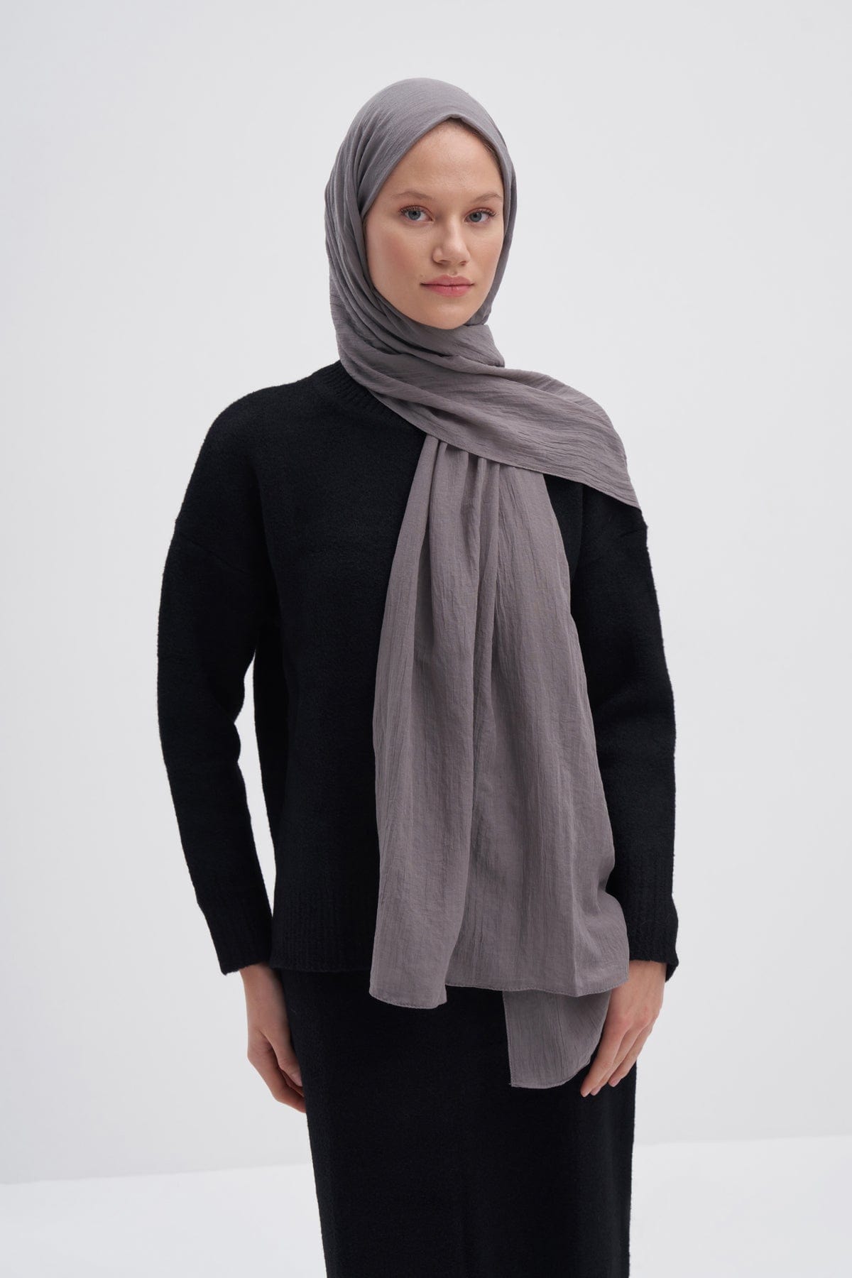 Organic Cotton Crinkle Scarf Smoky Gray