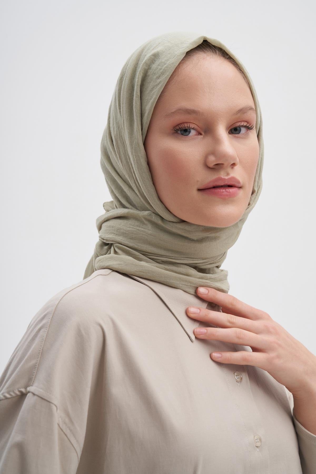 Organic Cotton Crinkle Scarf Soft Green
