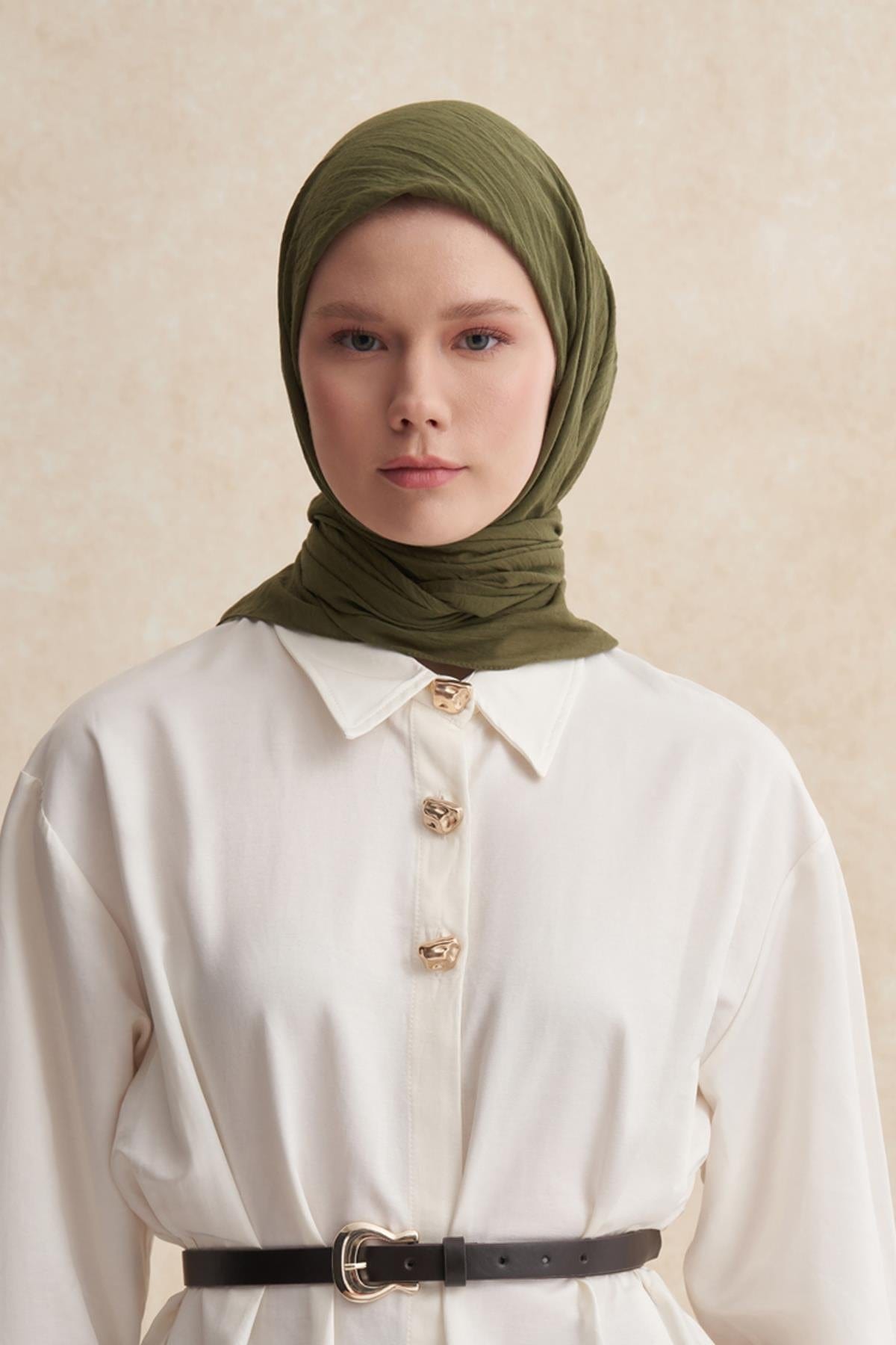 organic-cotton-crinkle-square-scarf-olive-green-1865.jpg