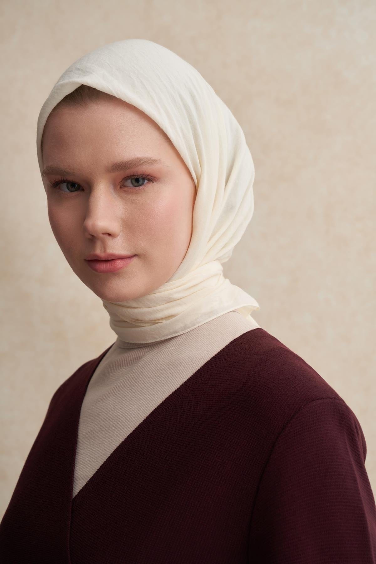 Organic Cotton Crinkle Square Scarf Pearl