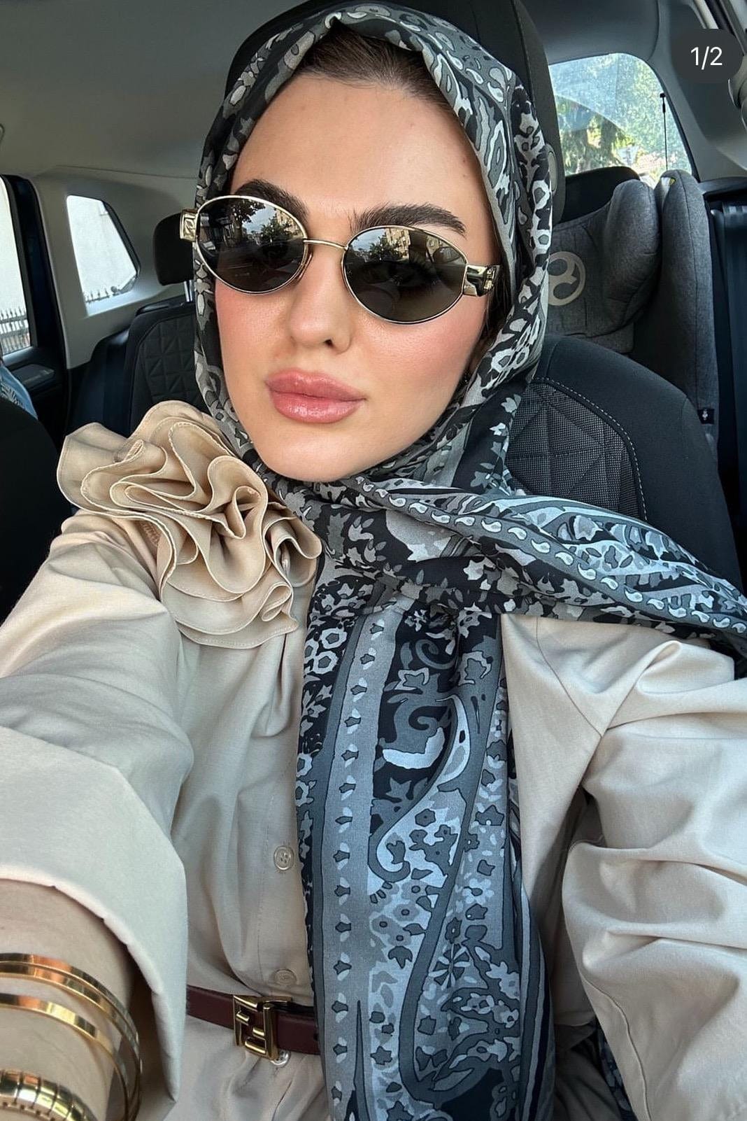 Özge's Choice Bohemian Comfy Silk Scarf Black