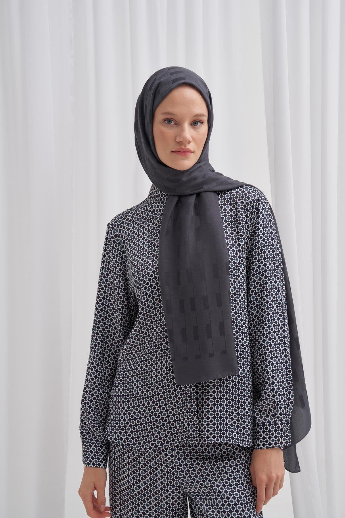 Pinstripe Jacquard Italian Silk Scarf Anthracite